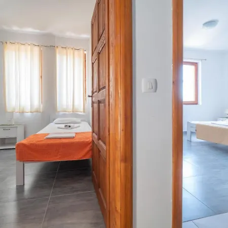 Daire Family Retreat Bozovic